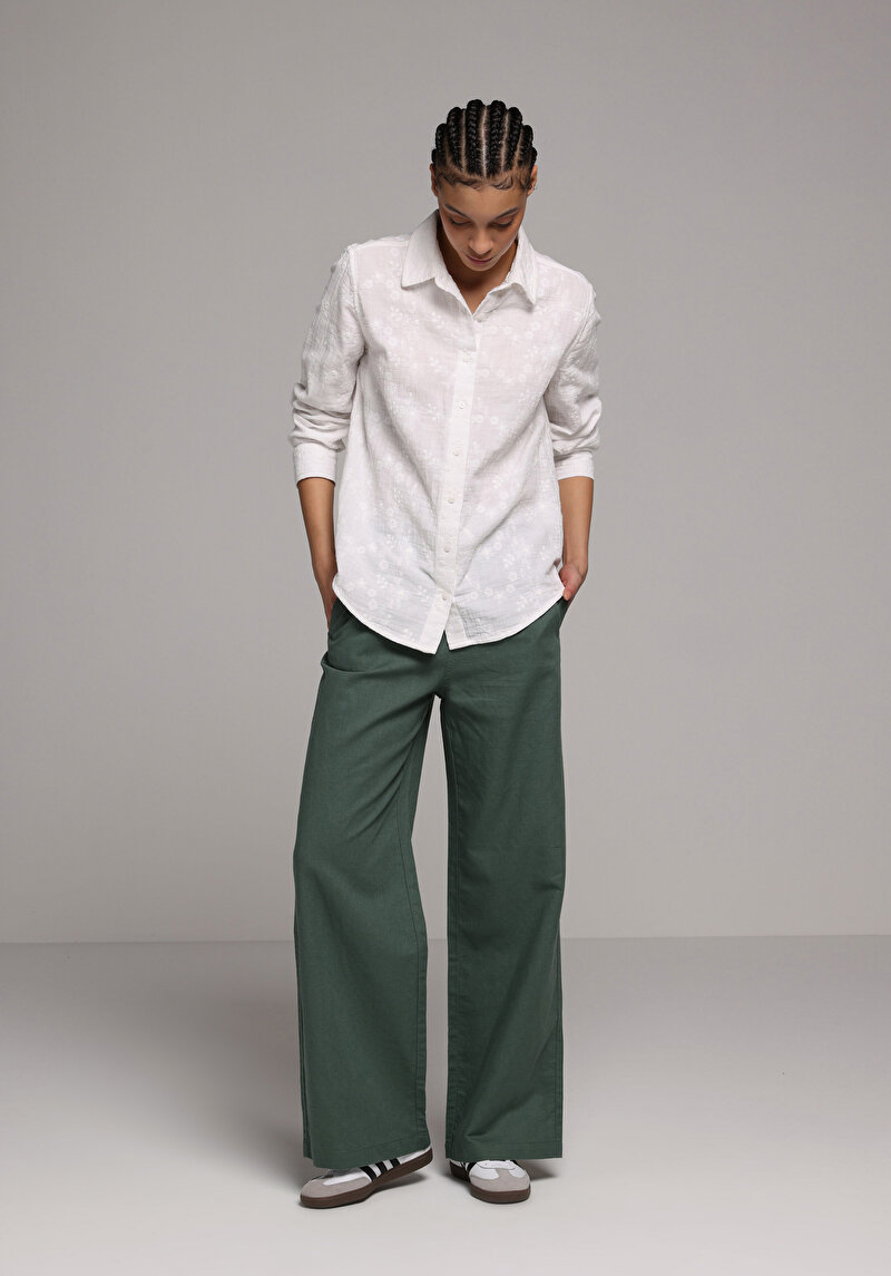 Imagine a Camasa Cu Maneca Lunga De Dama Alb Regular Fit  Cl1078699