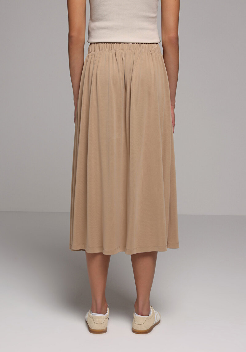 Imagine a Fusta De Dama Bej Regular Fit  Cl1078281