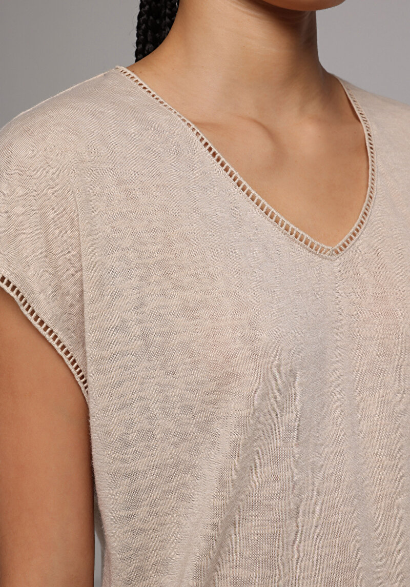 Imagine a Bluza Cu Maneca Scurta De Dama Bej Regular Fit Cl1079150