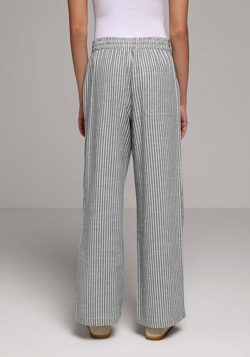 Imagine a Pantaloni De Dama Verde Regular Fit  Cl1079162