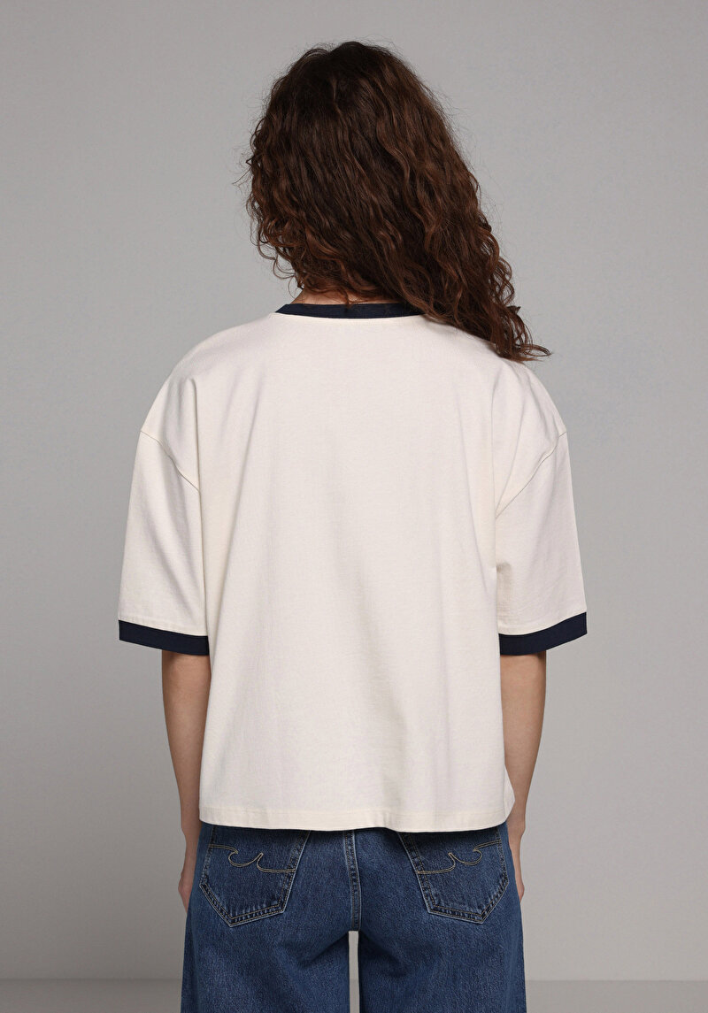 Imagine a Tricou Cu Maneca Scurta De Dama Ecru Regular Fit  Cl1078895