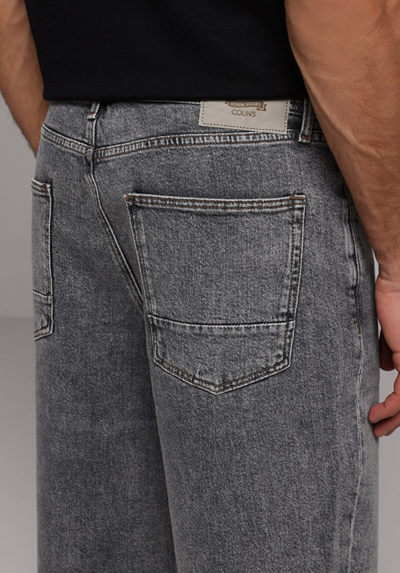 Afișați detalii pentru Short / Pantaloni Scurti De Barbati  Loose Fit  Cl1079705