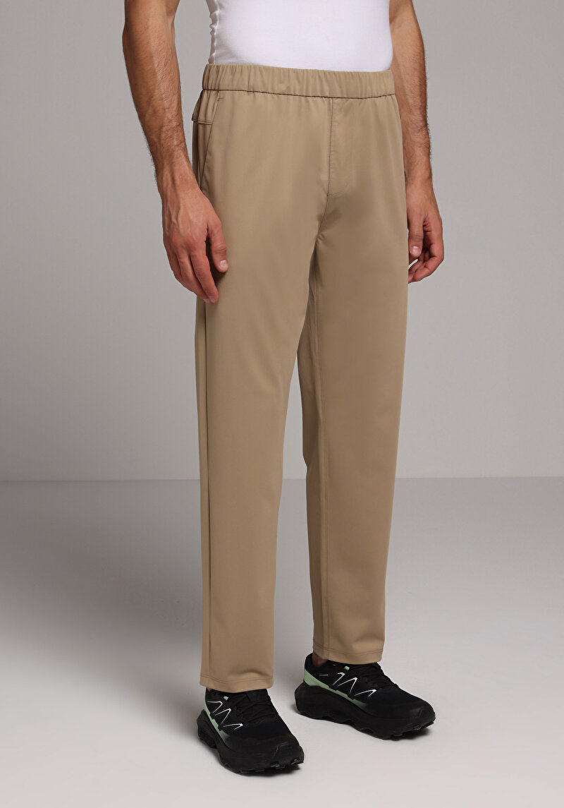 Afișați detalii pentru Pantaloni De Trening De Barbati Bej Regular Fit  Cl1080059