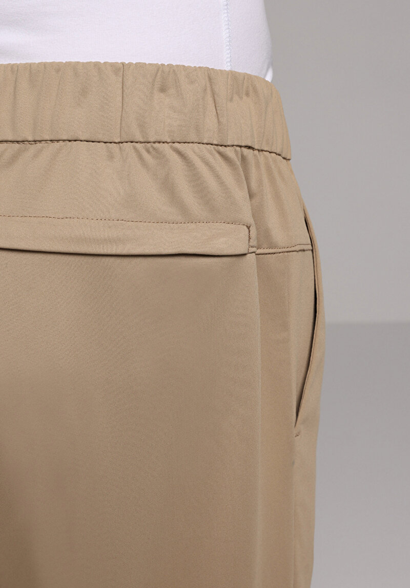 Afișați detalii pentru Pantaloni De Trening De Barbati Bej Regular Fit  Cl1080059