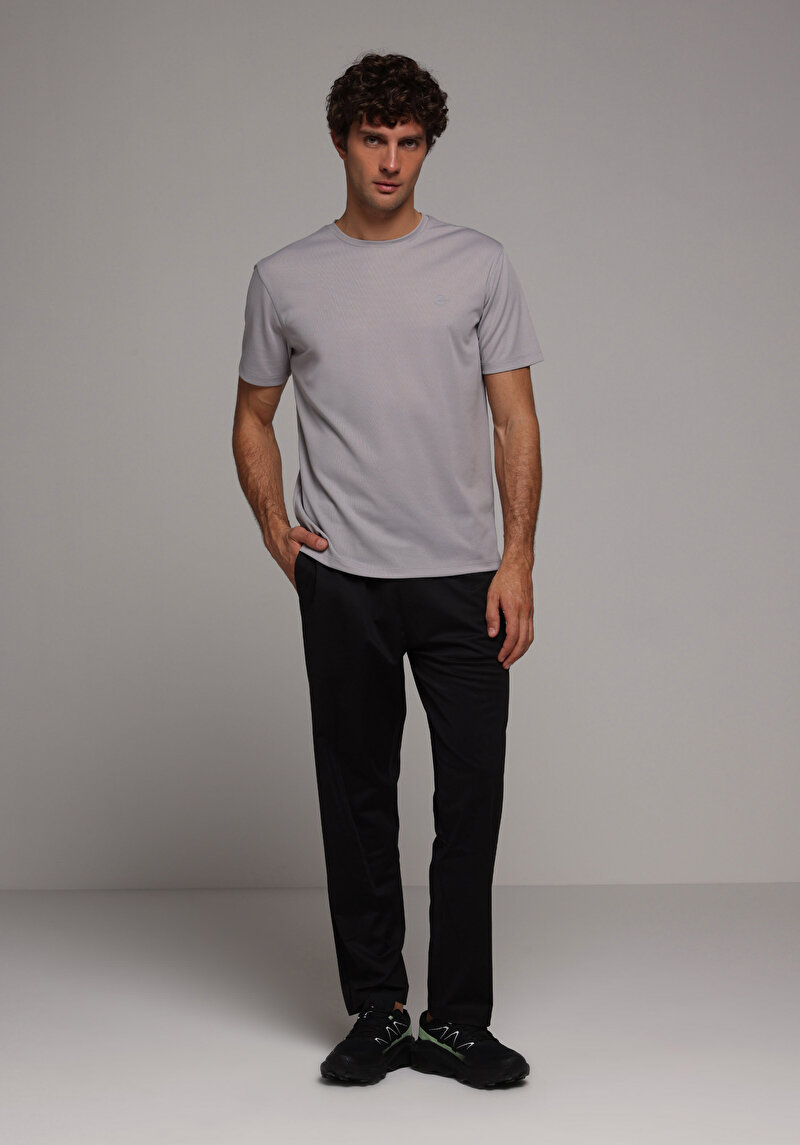 Afișați detalii pentru Pantaloni De Trening De Barbati Negru Regular Fit  Cl1080059