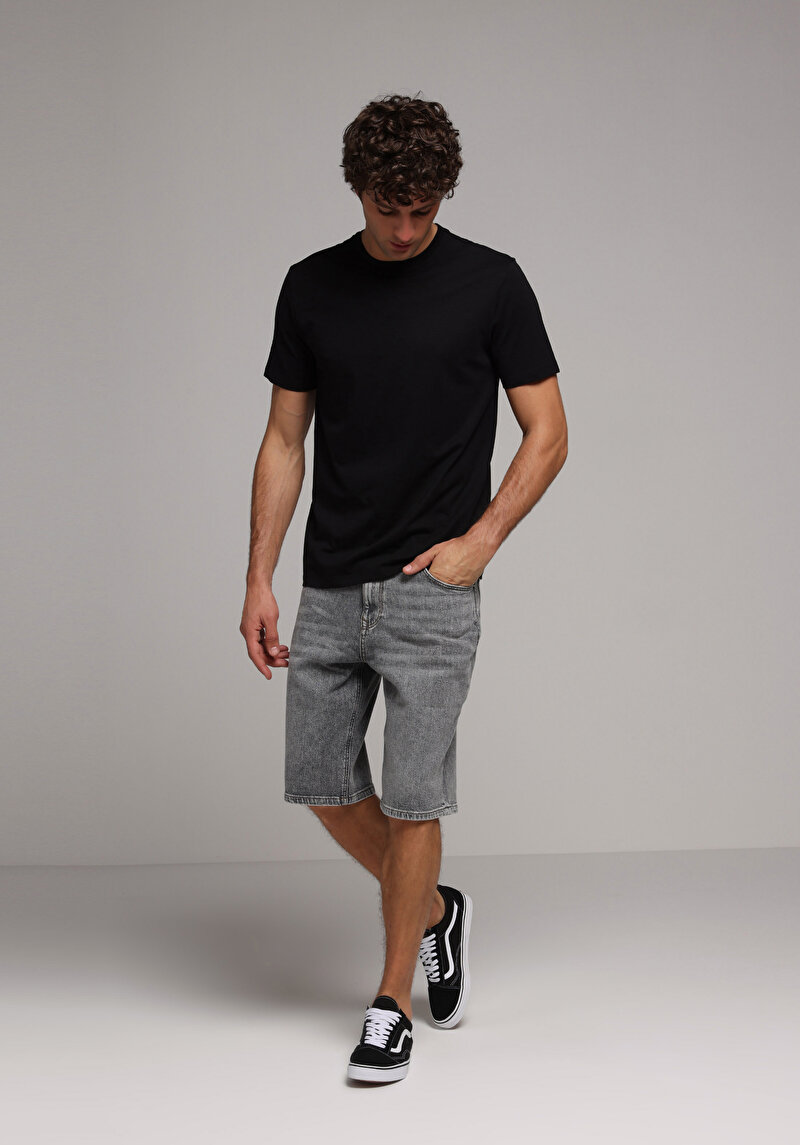 Imagine a Tricou Cu Maneca Scurta De Barbati Negru Regular Fit  Cl1080170