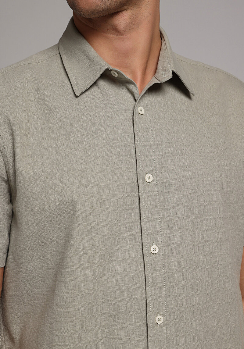 Imagine a Camasa Cu Maneca Scurta De Barbati Verde Regular Fit  Cl1078375