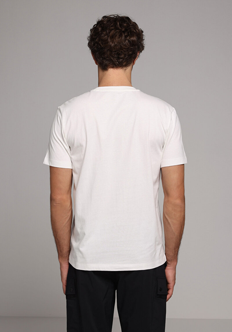 Imagine a Tricou Cu Maneca Scurta De Barbati Alb Regular Fit Cl1078743