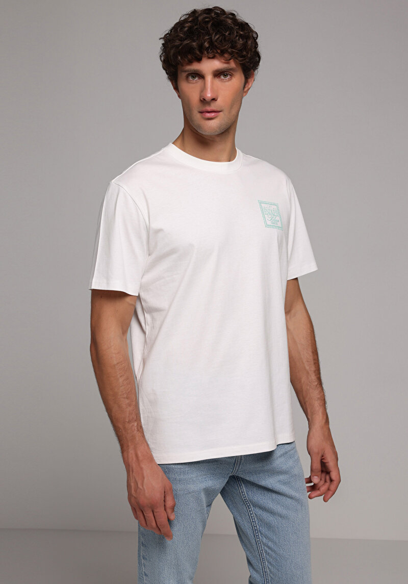 Imagine a Tricou Cu Maneca Scurta De Barbati Alb Comfort Fit Cl1079014