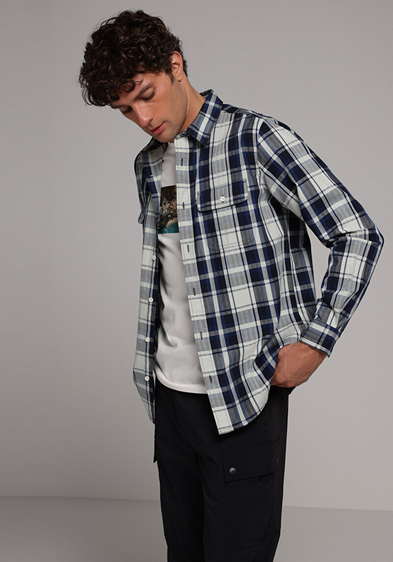 Imagine a Camasa Cu Maneca Lunga De Barbati Albastru Marin Regular Fit Cl1079219