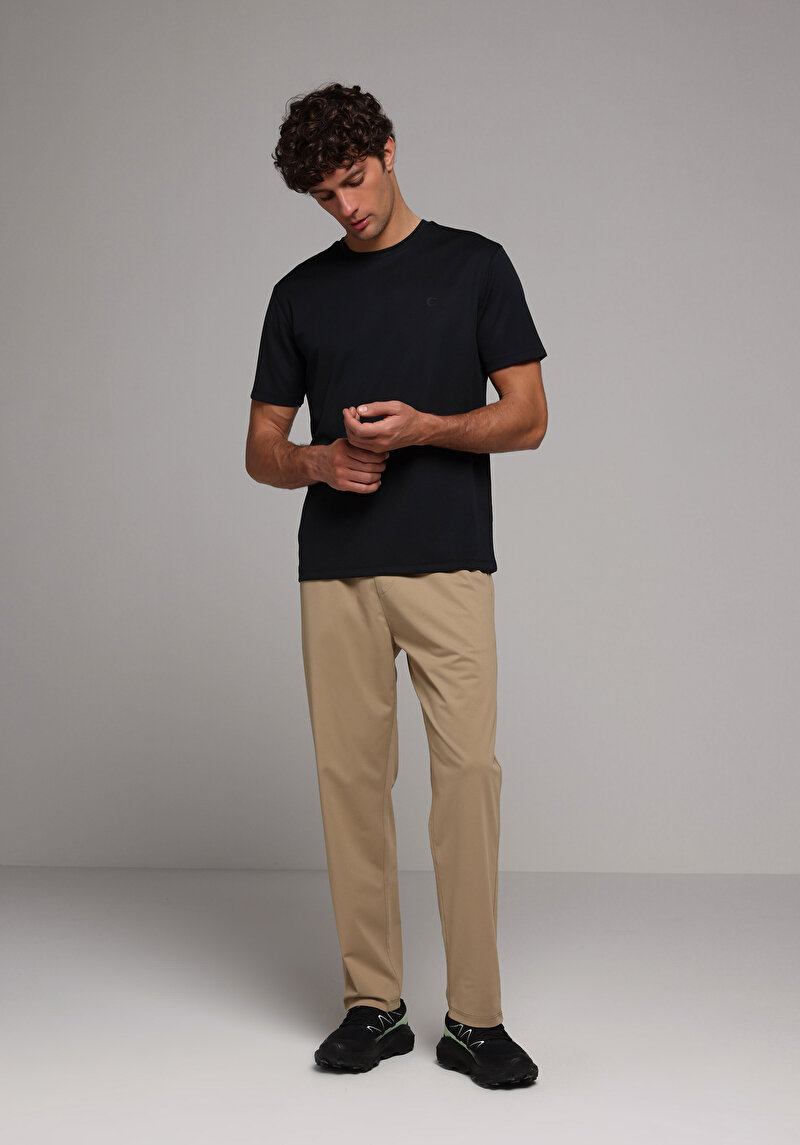 Imagine a Tricou Cu Maneca Scurta De Barbati Negru Regular Fit  Cl1079288