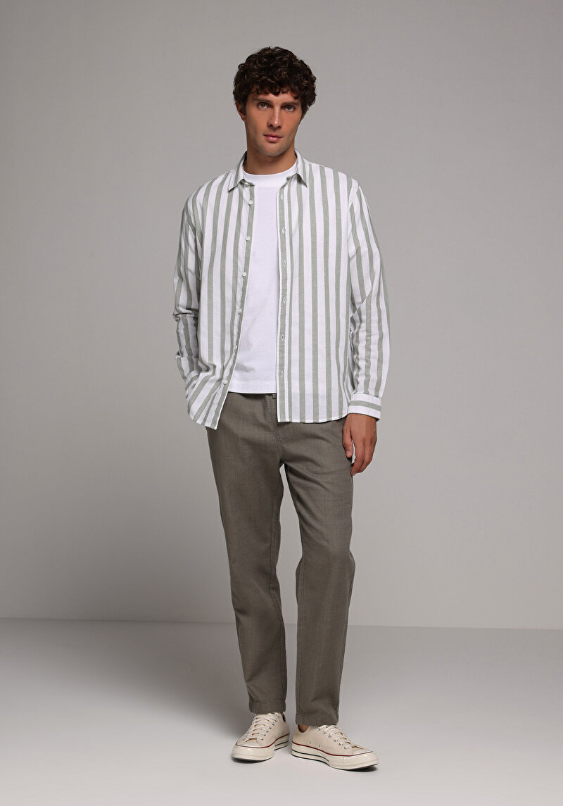 Imagine a Camasa Cu Maneca Lunga De Barbati Verde Regular Fit Cl1079312