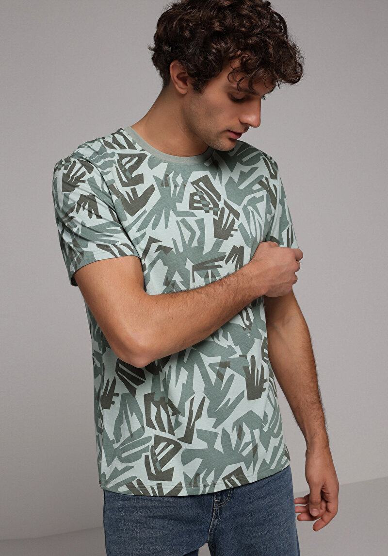 Imagine a Tricou Cu Maneca Scurta De Barbati Verde Regular Fit Cl1079285