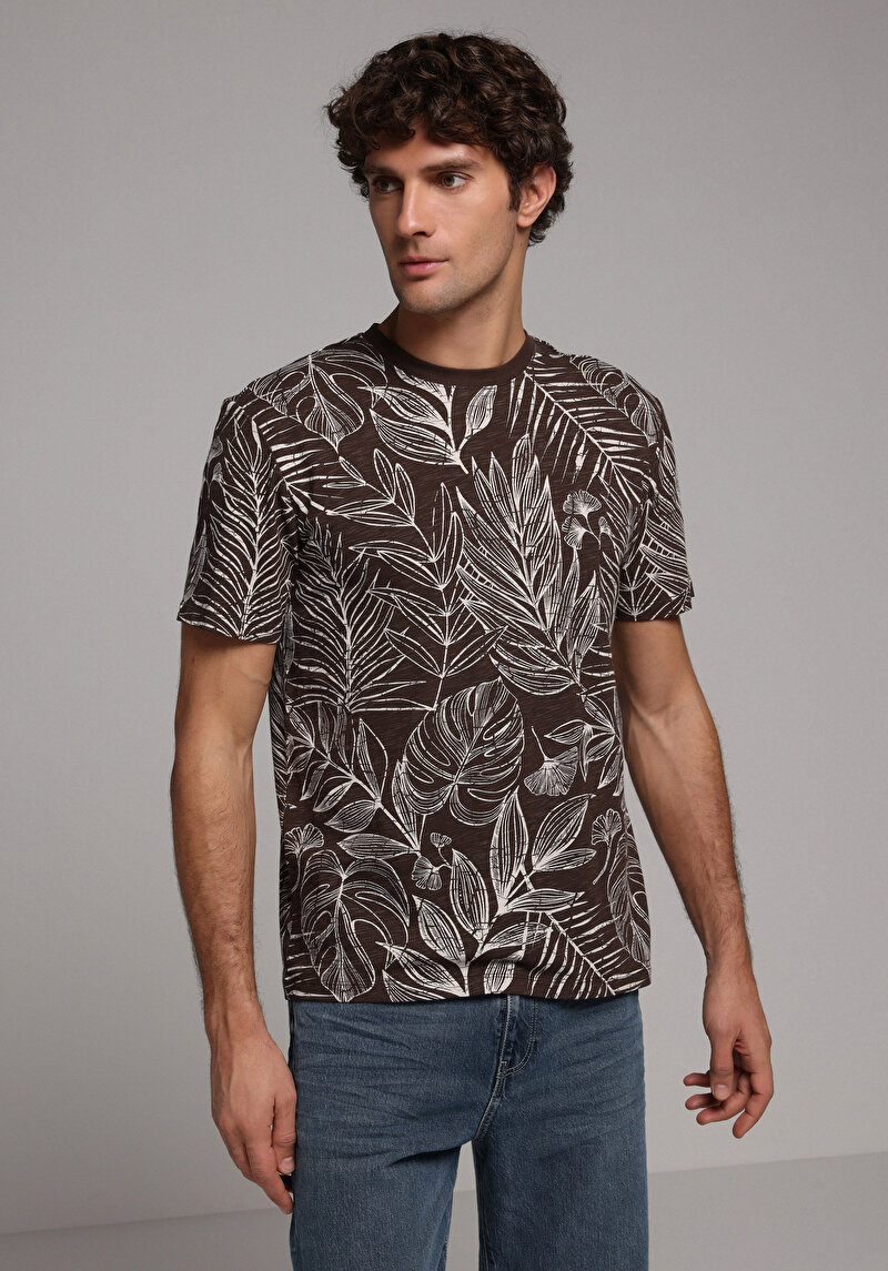 Imagine a Tricou Cu Maneca Scurta De Barbati Maro Regular Fit Cl1079952