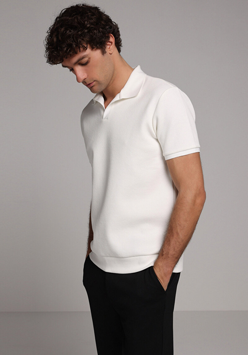 Imagine a Tricou Polo Cu Maneca Scurta De Barbati Alb Regular Fit Cl1079282