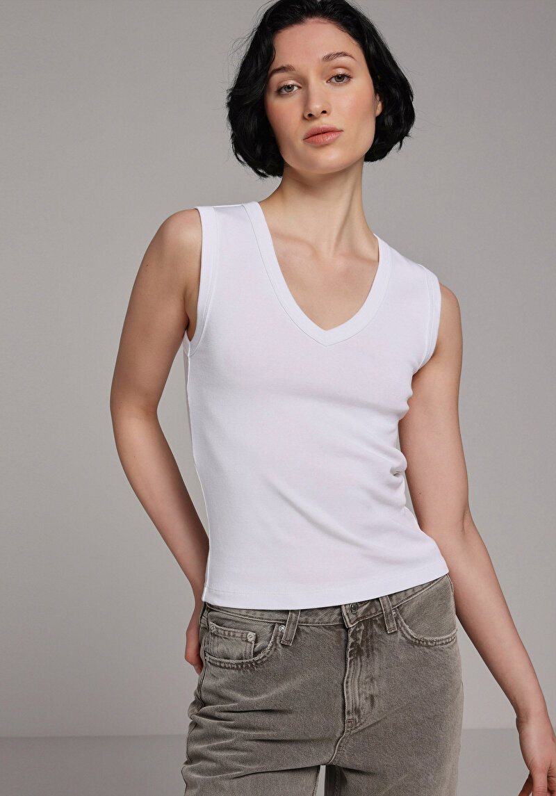 Imagine a Maiou De Dama Alb Slim Fit  Cl1080980