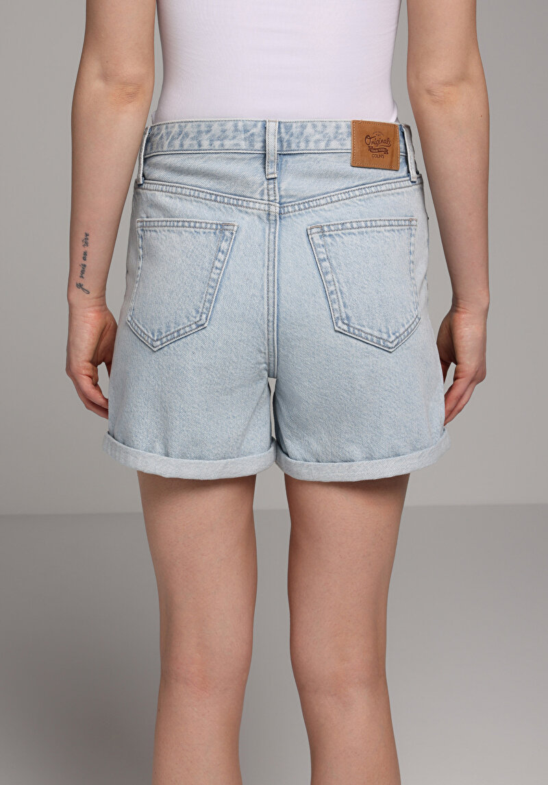Imagine a Short / Pantaloni Scurti De Dama Mom Fit Cl1081445