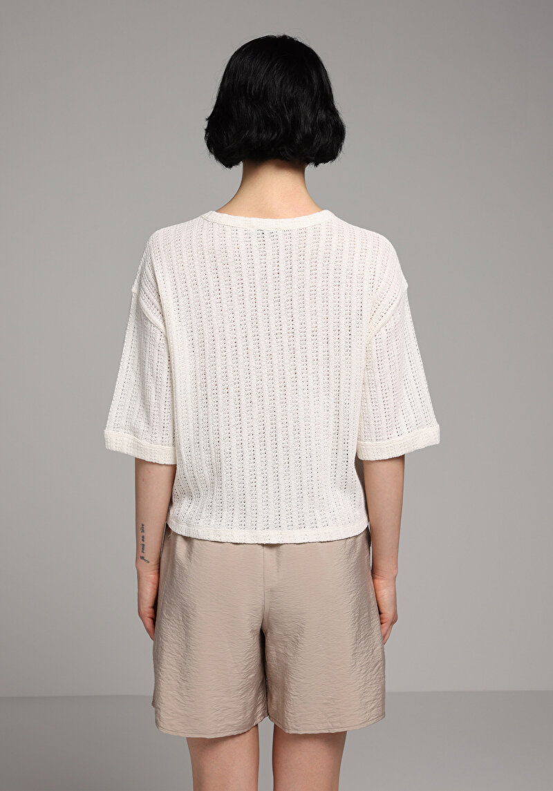 Imagine a Pulover Cu Mâneci Scurte De Dama Ecru Regular Fit Cl1077294