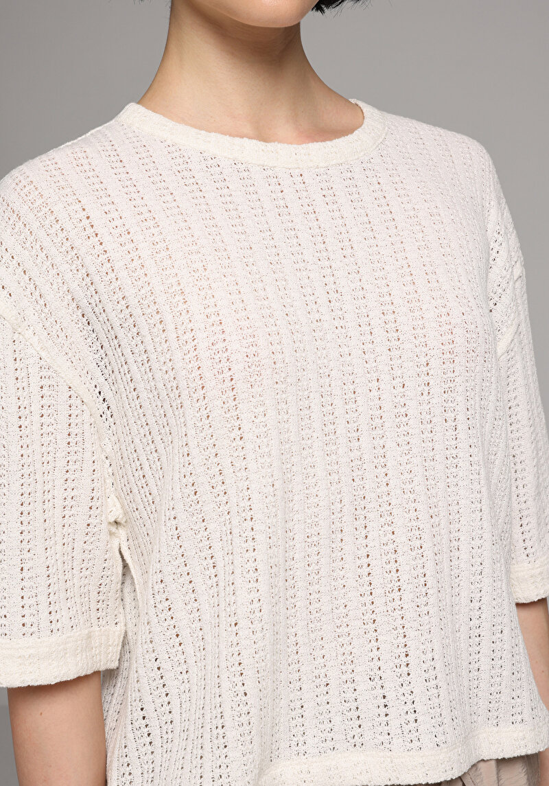 Imagine a Pulover Cu Mâneci Scurte De Dama Ecru Regular Fit Cl1077294