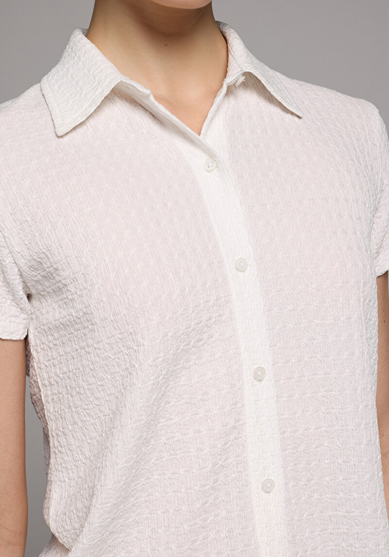 Imagine a Tricou Polo Cu Maneca Scurta De Dama Alb Slim Fit Cl1078959