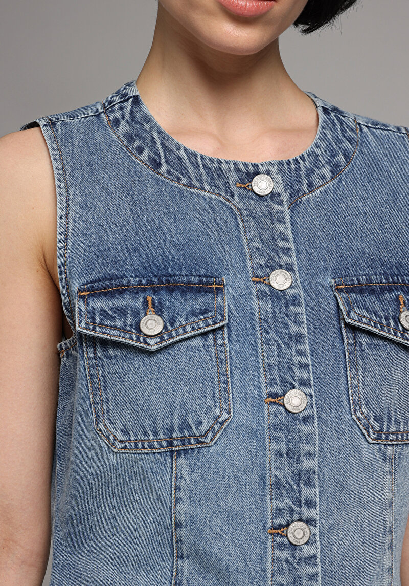 Imagine a Vesta De Dama Slim Fit Cl1081428