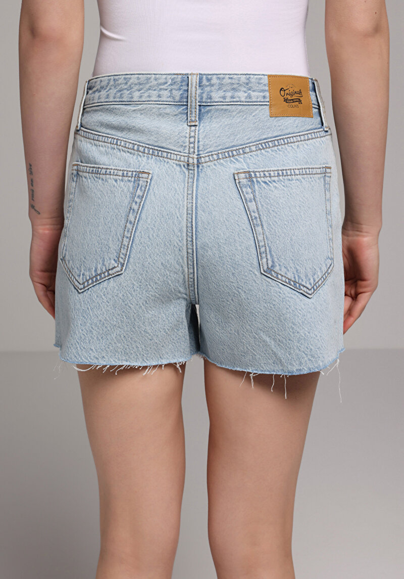 Imagine a Short / Pantaloni Scurti De Dama Mom Fit Cl1081479