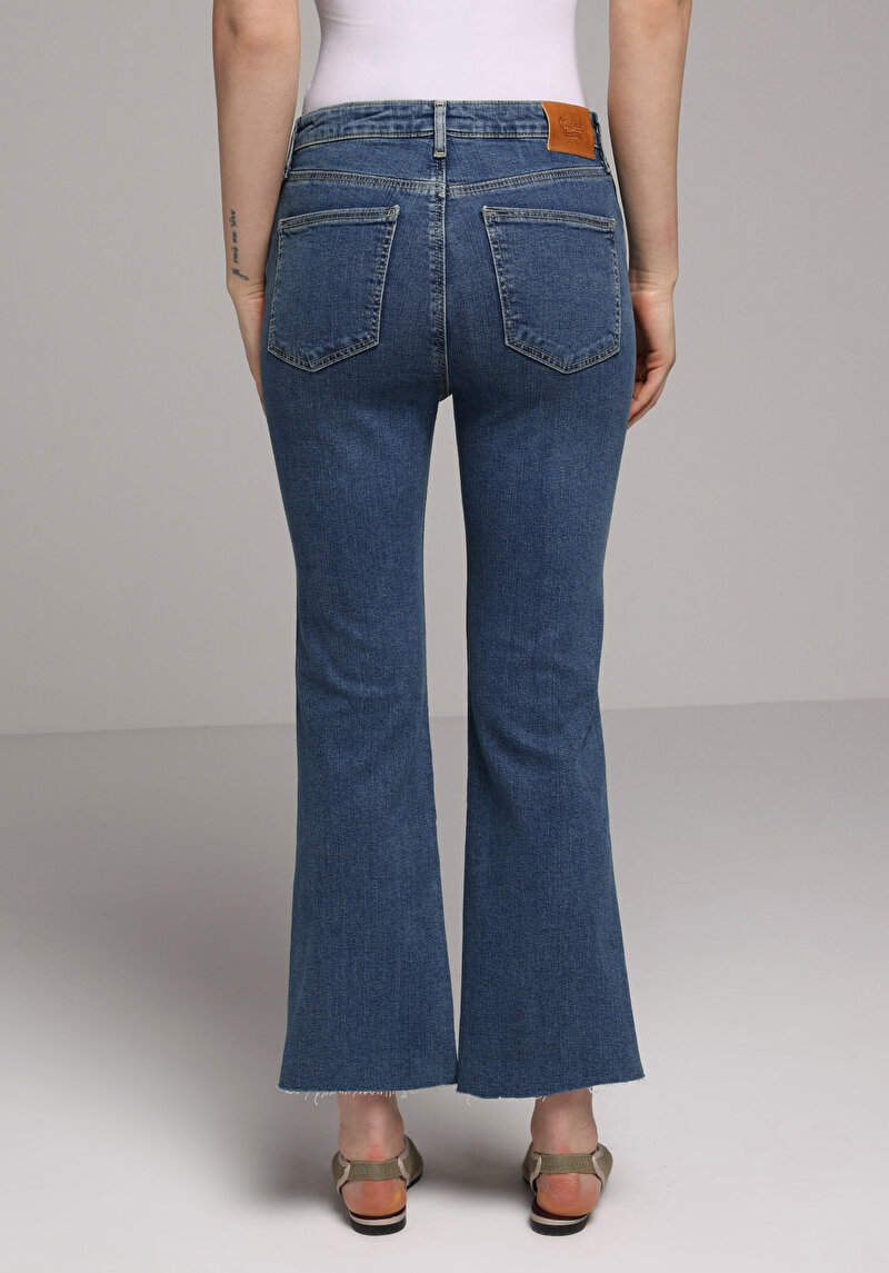 Imagine a Pantaloni De Dama Albastru Slim Fit 771 Emery Cl1081743