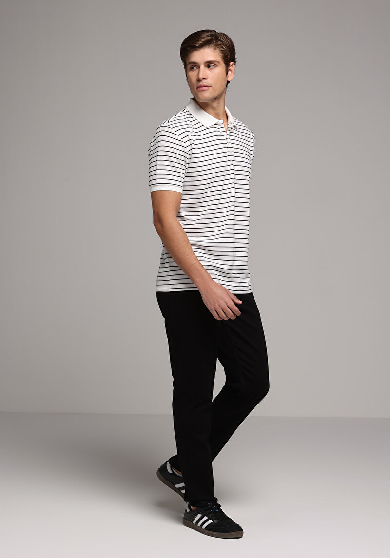 Imagine a Tricou Polo Cu Maneca Scurta De Barbati Alb Regular Fit Cl1078503