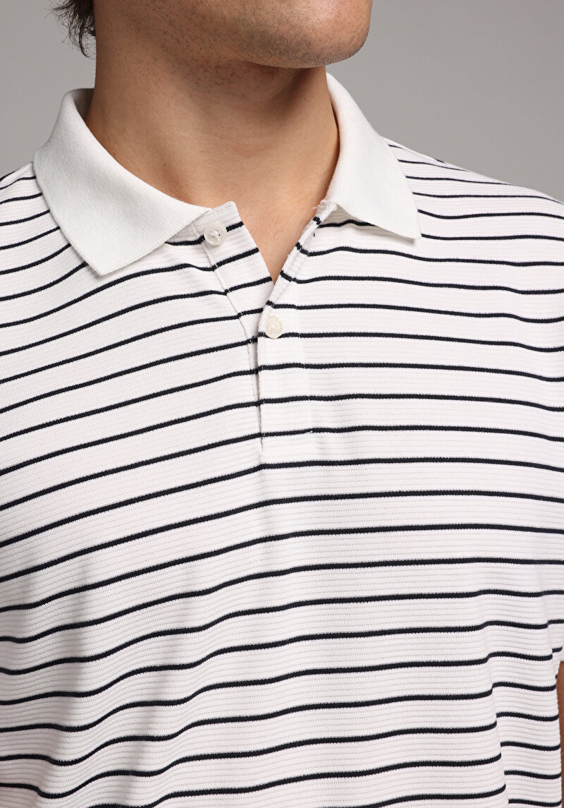 Imagine a Tricou Polo Cu Maneca Scurta De Barbati Alb Regular Fit  Cl1078503