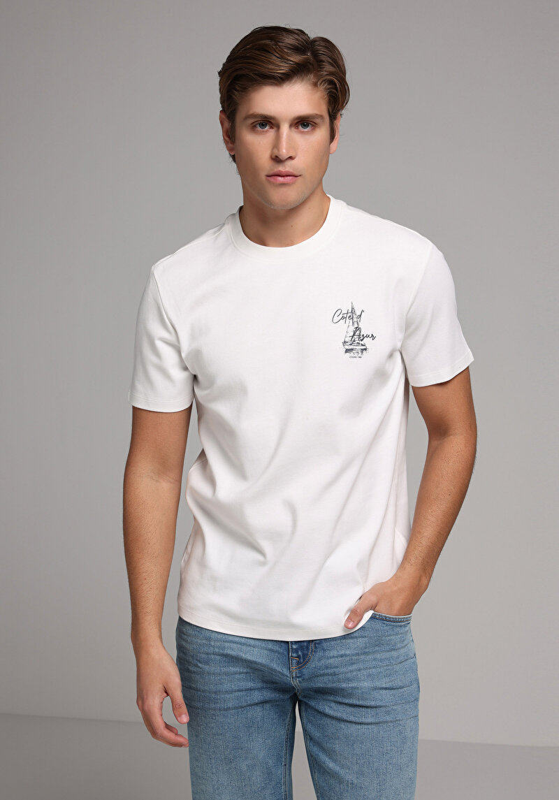 Imagine a Tricou Cu Maneca Scurta De Barbati Alb Regular Fit Cl1079277