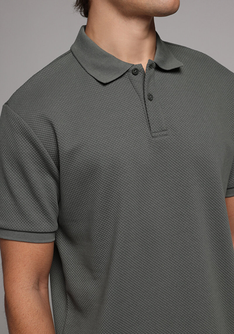 Imagine a Tricou Polo Cu Maneca Scurta De Barbati Kaki Regular Fit Cl1080247