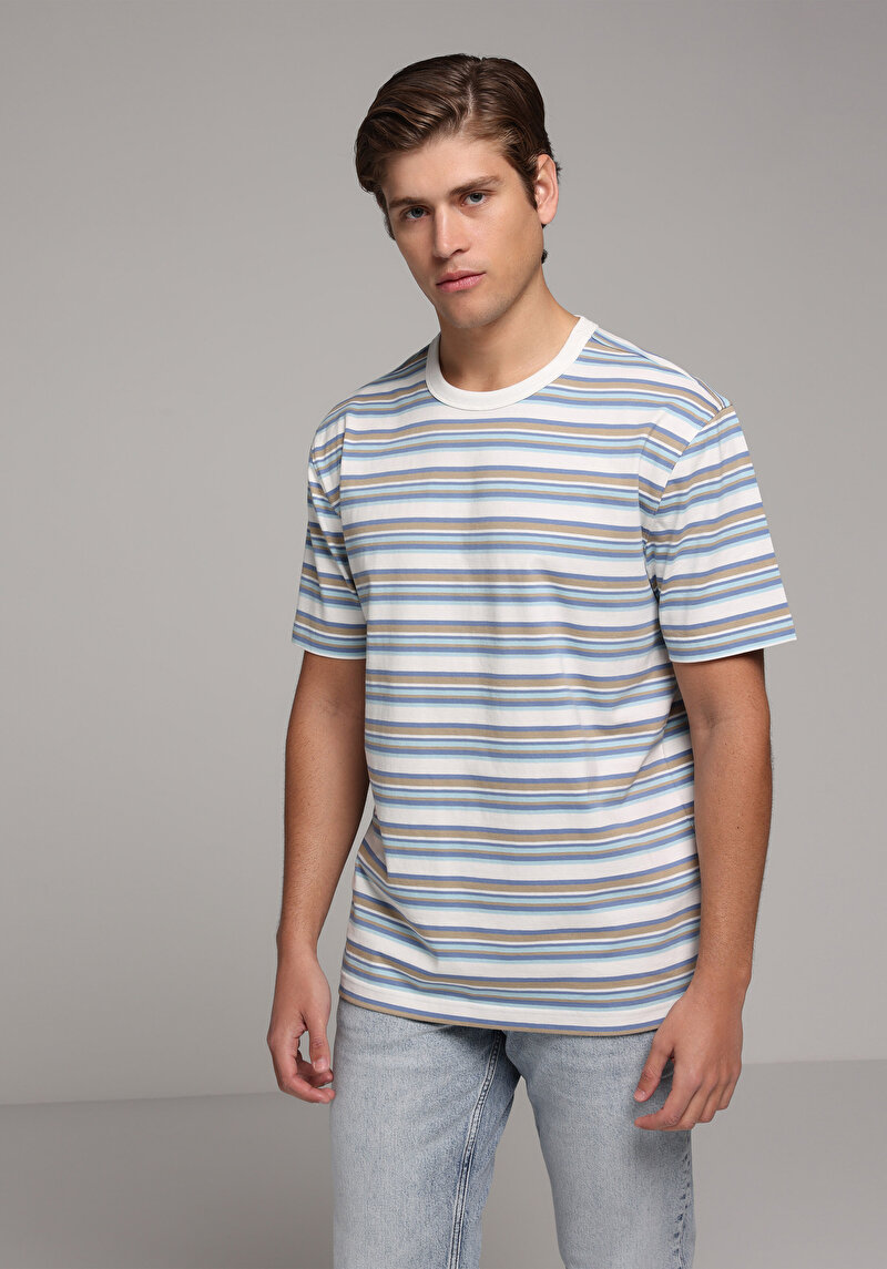 Imagine a Tricou Cu Maneca Scurta De Barbati Alb Comfort Fit Cl1078794