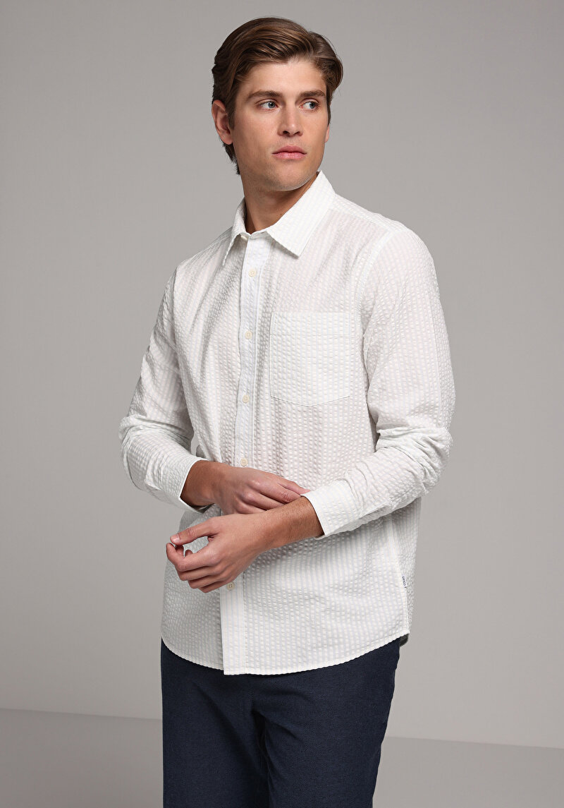 Imagine a Camasa Cu Maneca Lunga De Barbati Alb Regular Fit  Cl1079019