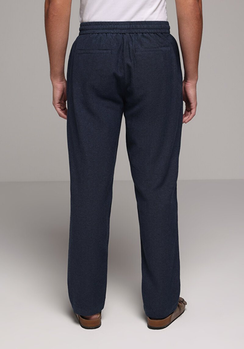 Imagine a Pantaloni De Barbati Albastru Marin Regular Fit Cl1079994