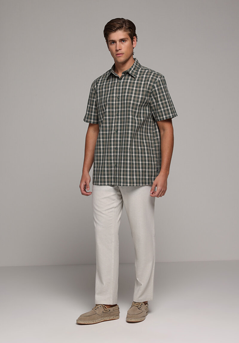 Imagine a Pantaloni De Barbati Alb Regular Fit  Cl1079998