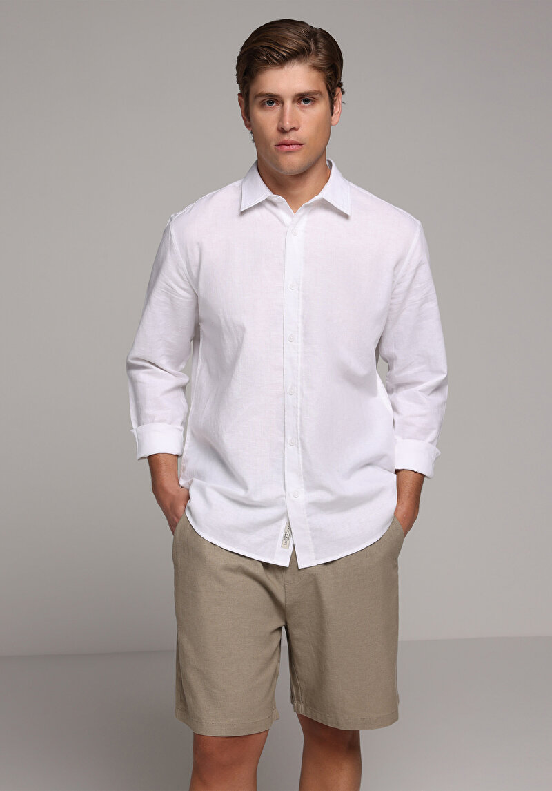 Imagine a Camasa Cu Maneca Lunga De Barbati Alb Regular Fit Cl1080088