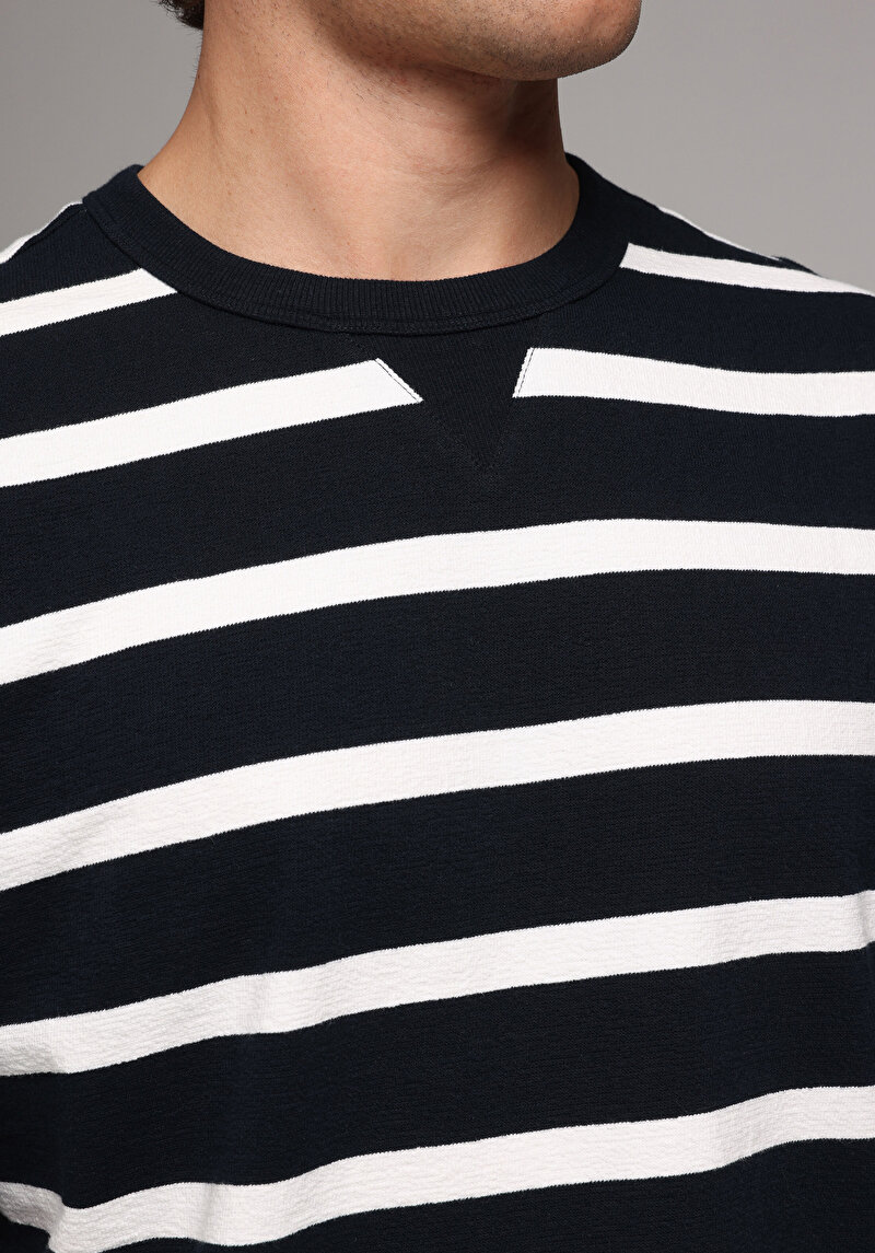 Imagine a Tricou Cu Maneca Scurta De Barbati Albastru Marin Comfort Fit  Cl1080390