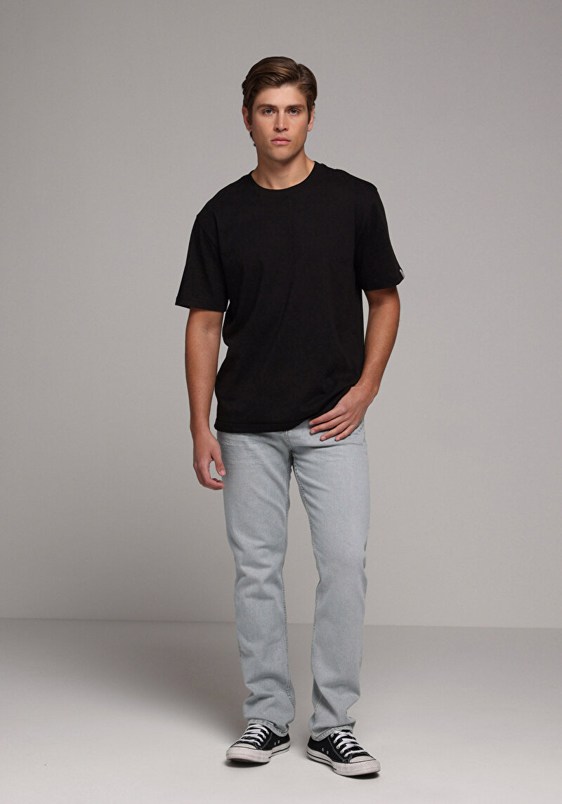 Imagine a Pantaloni De Barbati Straight Fit 044 Karl Cl1081053