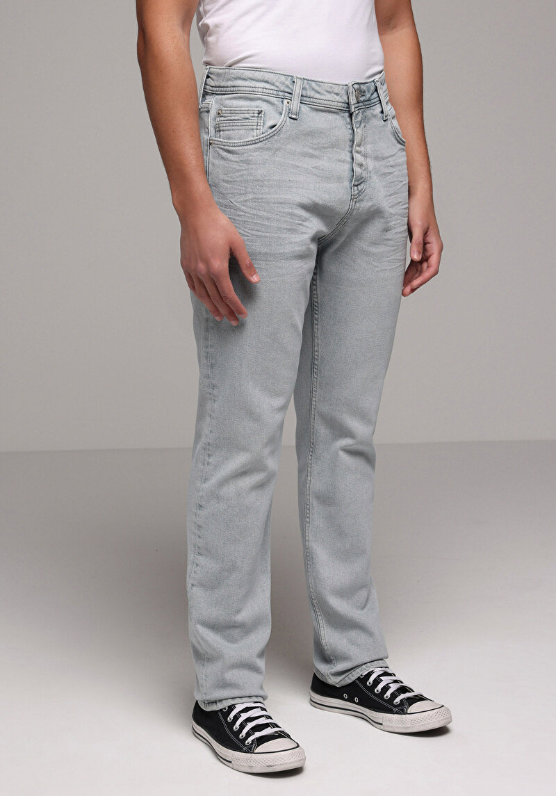 Imagine a Pantaloni De Barbati  Straight Fit 044 Karl Cl1081053