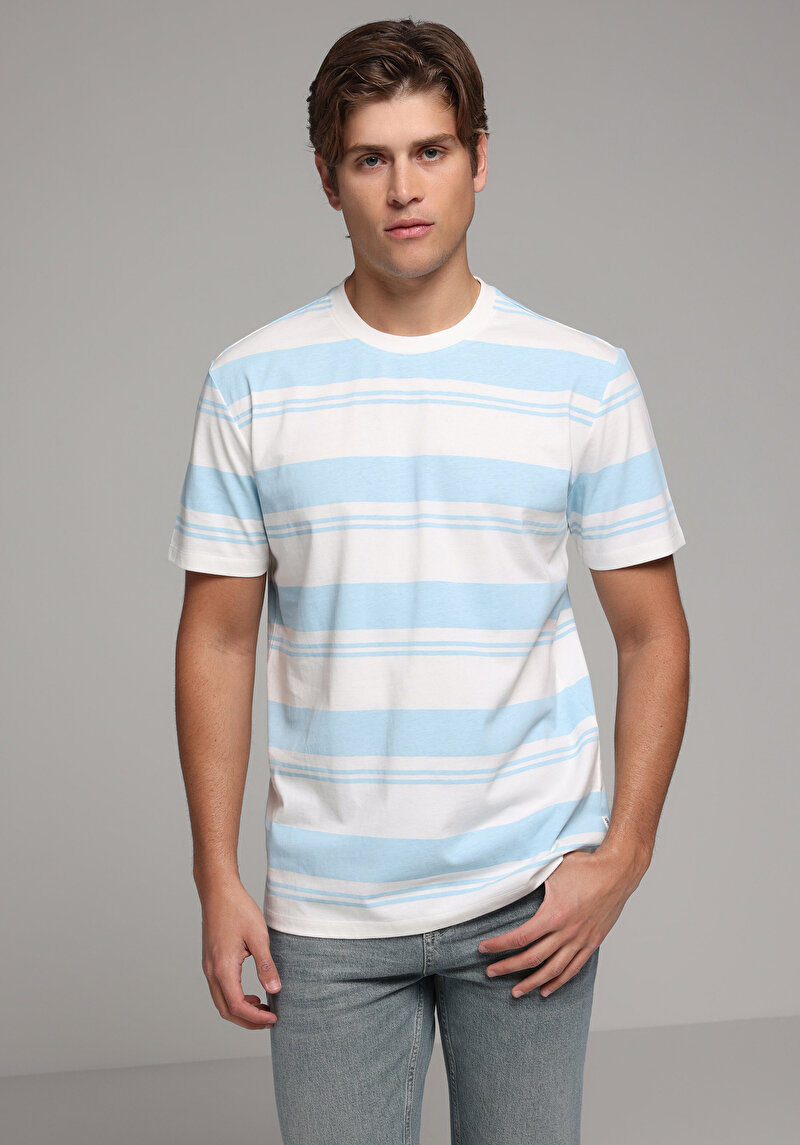 Imagine a Tricou Cu Maneca Scurta De Barbati Albastru Regular Fit Cl1080255