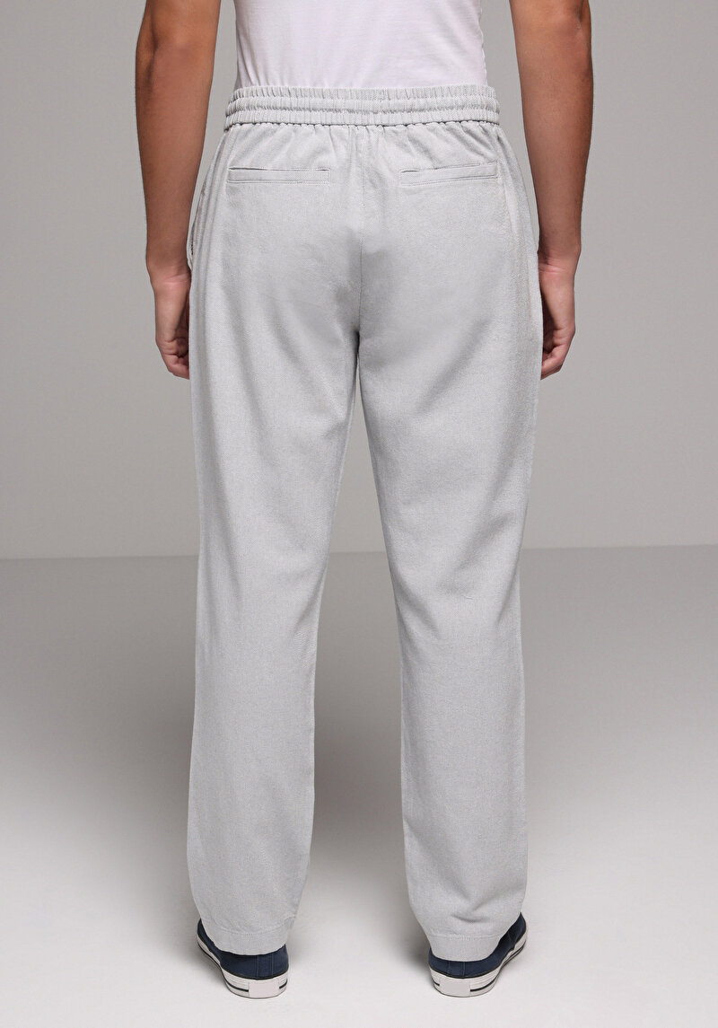 Imagine a Pantaloni De Barbati  Regular Fit  Cl1079994