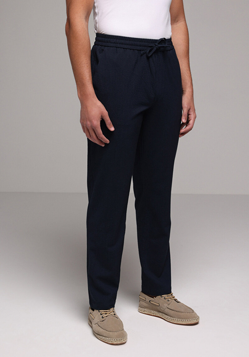 Imagine a Pantaloni De Barbati Albastru Marin Slim Fit Cl1080003