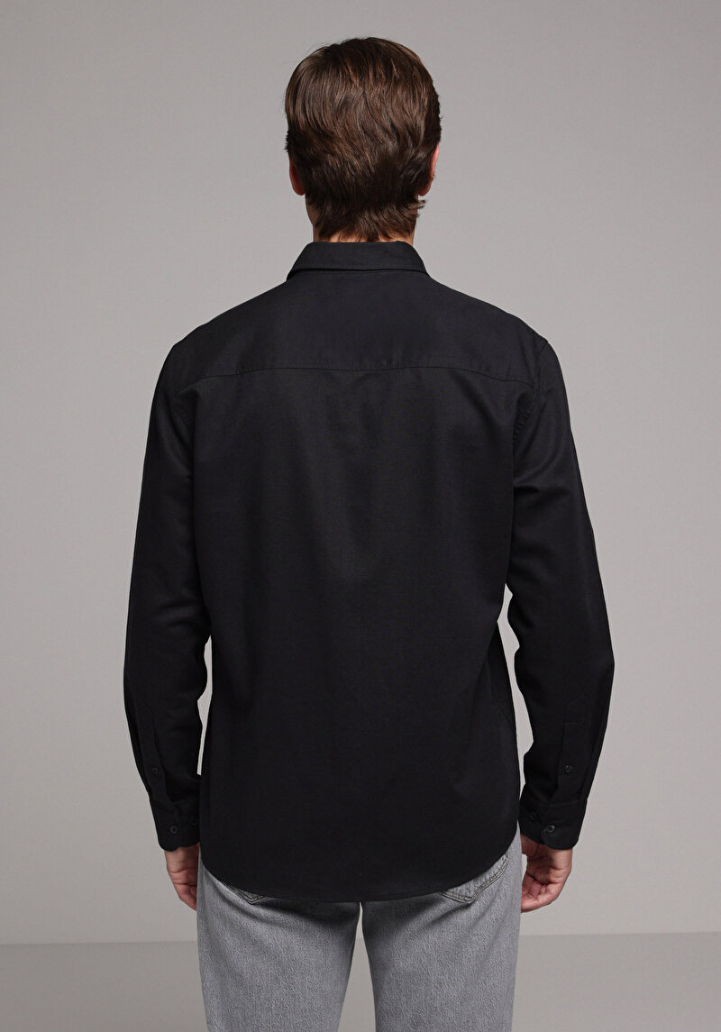 Imagine a Camasa Cu Maneca Lunga De Barbati Negru Regular Fit Cl1080088