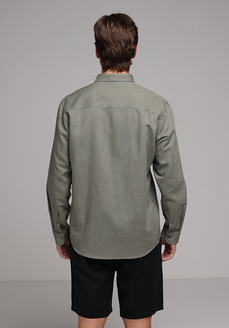 Imagine a Camasa Cu Maneca Lunga De Barbati Kaki Regular Fit Cl1080088