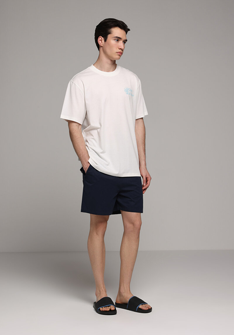 Imagine a Short De Plaja De Barbati Albastru Marin Slim Fit Cl1081037