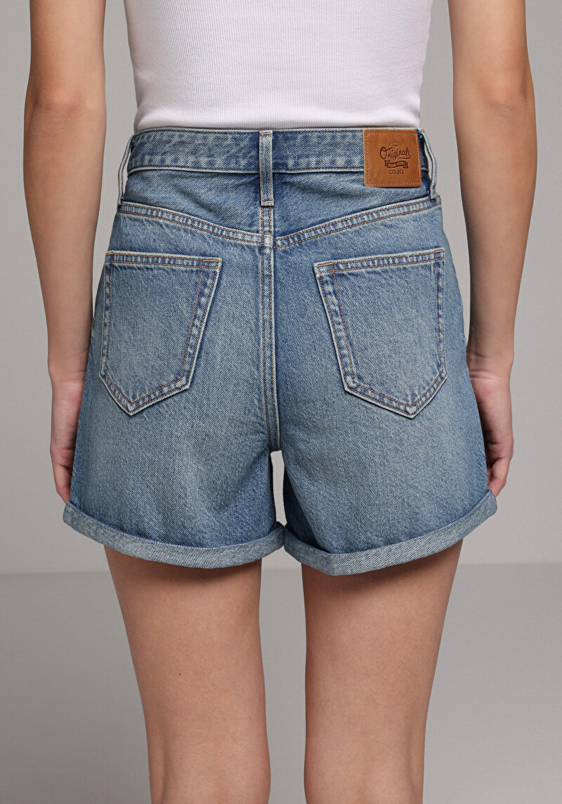 Imagine a Short / Pantaloni Scurti De Dama Mom Fit Cl1081437