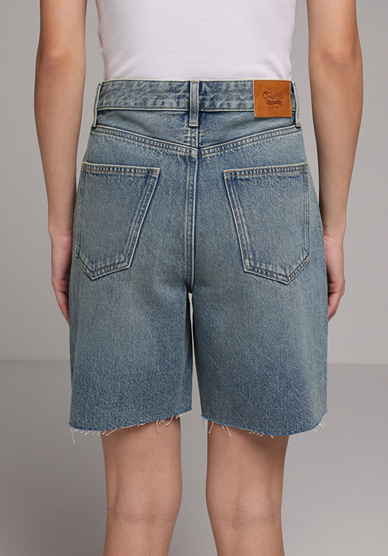 Imagine a Short / Pantaloni Scurti De Dama Regular Fit Cl1081456