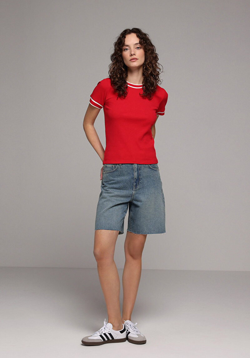 Imagine a Short / Pantaloni Scurti De Dama Regular Fit Cl1081456