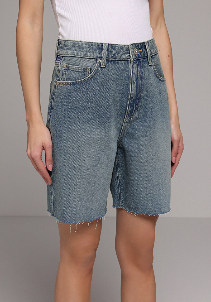 Imagine a Short / Pantaloni Scurti De Dama Regular Fit Cl1081456