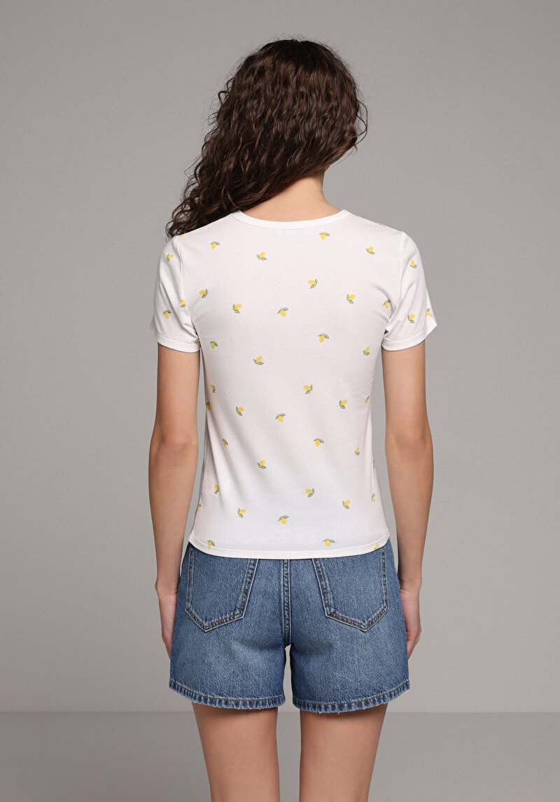 Imagine a Tricou Cu Maneca Scurta De Dama Alb Slim Fit  Cl1079666